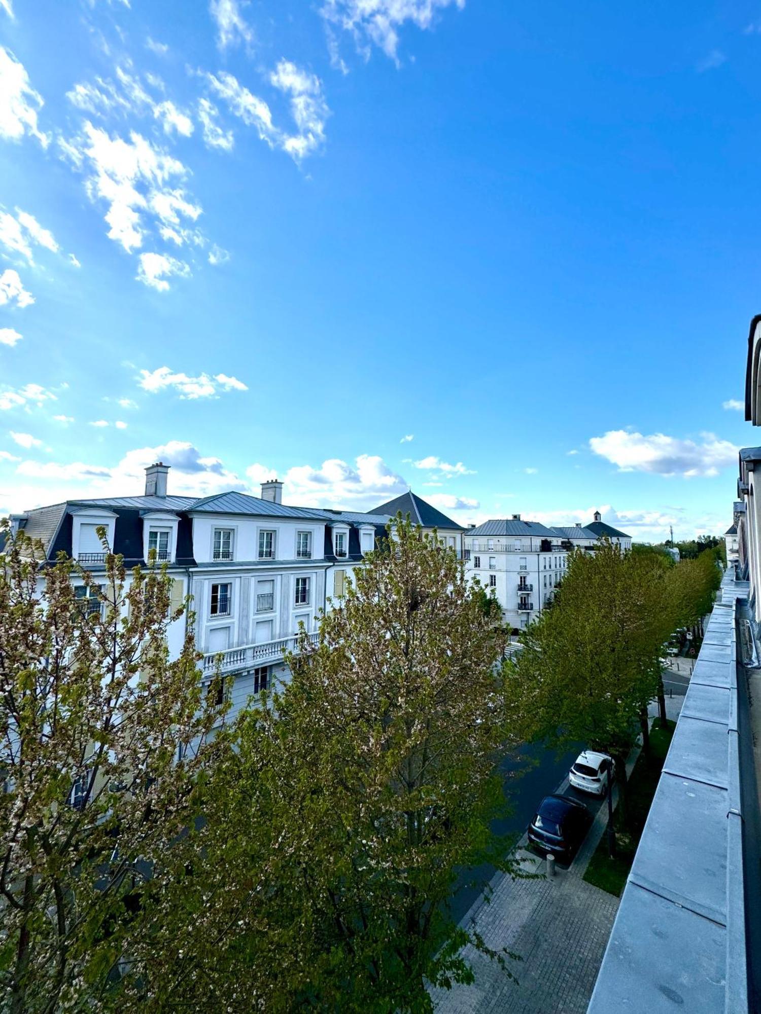 Suite Medicis Near Disneyland Serris Exterior foto